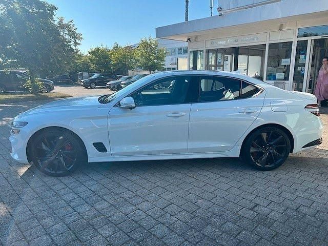 Neu Genesis G70 Sport 245 PS (180 kW) 2025 Weiß Limousine