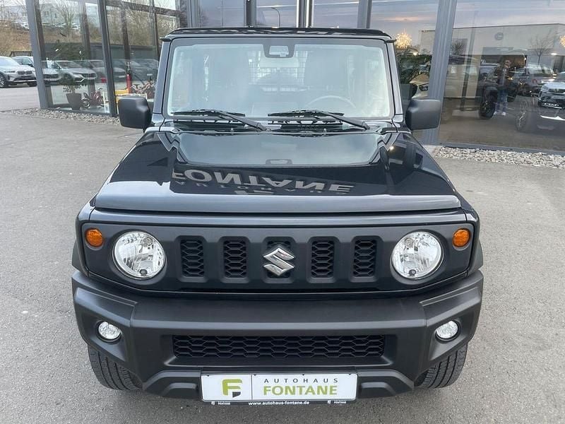 Gebraucht Suzuki Jimny Comfort+ 102 PS (75 kW) 2021 Schwarz SUV