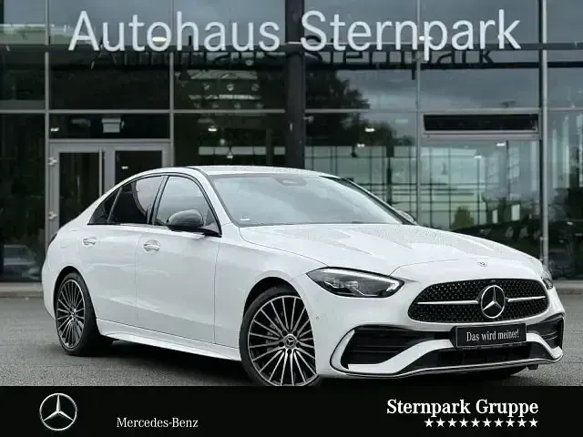 Gebraucht Mercedes C180 AMG 170 PS (125 kW) 2025 Polarweiß Limousine