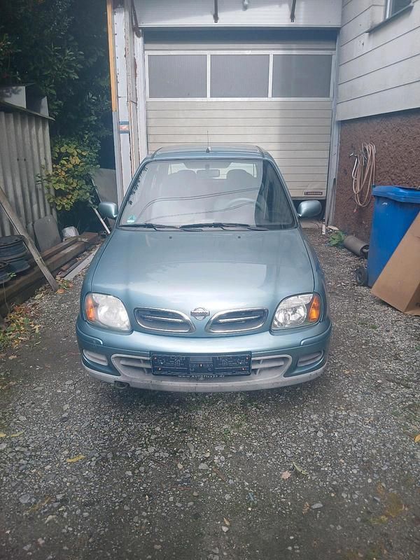 Blau Gebraucht 2002 Nissan Micra Kleinwagen | 1.750 € (Fairer Preis) - Bild 1/4