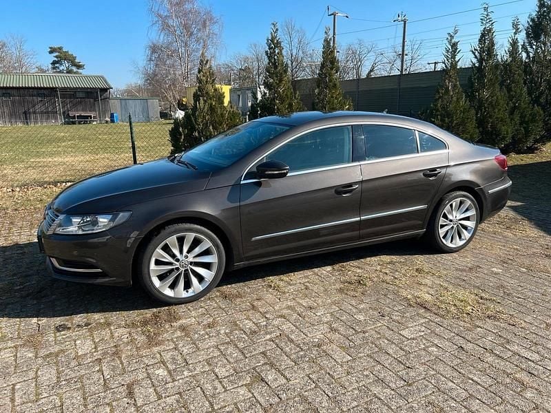 Gebraucht VW CC 140 PS (102 kW) 2013 Braun Limousine