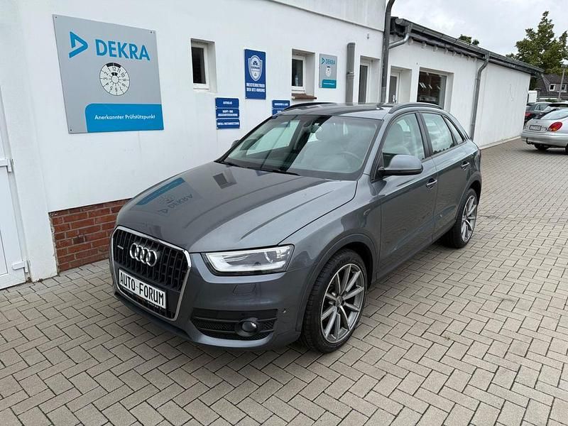 Grau Gebraucht 2012 Audi Q3 Premium SUV | 16.880 € (Fairer Preis) - Bild 1/4