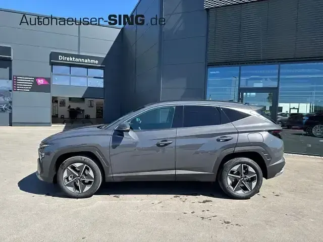 Neu Hyundai Tucson 239 PS (175 kW) 2026 Grau SUV