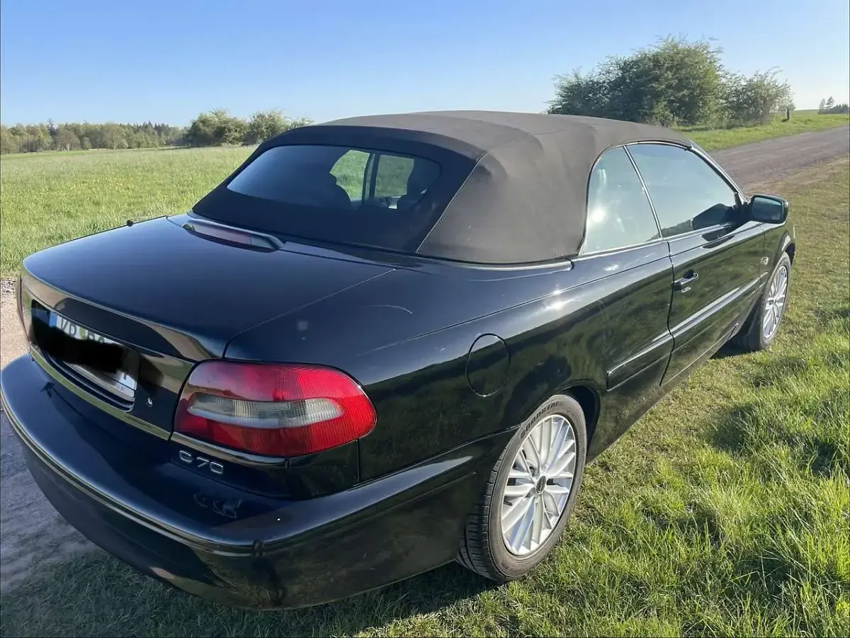 Gebraucht Volvo C70 163 PS (119 kW) 2000 Schwarz Cabrio