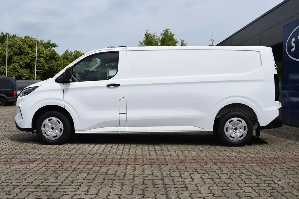 Neu Ford Transit Custom Trend 136 PS (100 kW) 2026 Frostweiß Van / Kleinbus