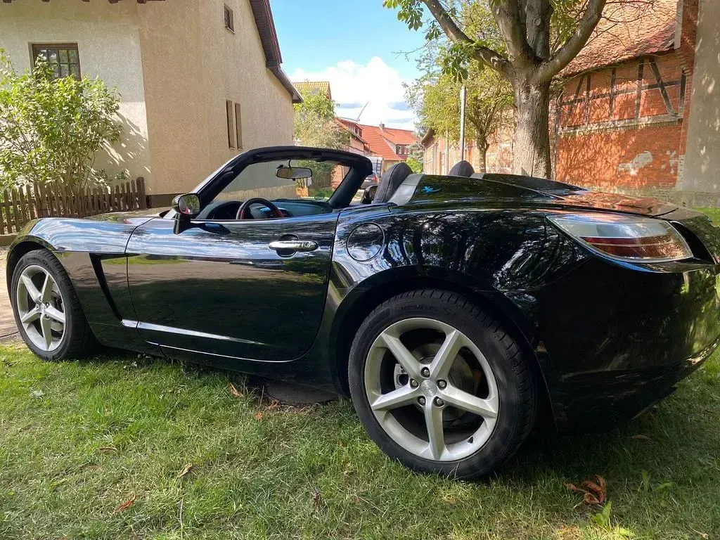 Gebraucht Opel GT 264 PS (194 kW) 2008 Schwarz Cabrio