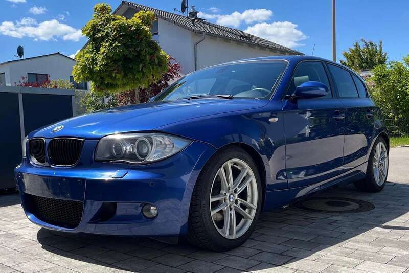 Blau Gebraucht 2007 BMW 130 Performance Kleinwagen | 12.999 € (Fairer Preis) - Bild 1/2