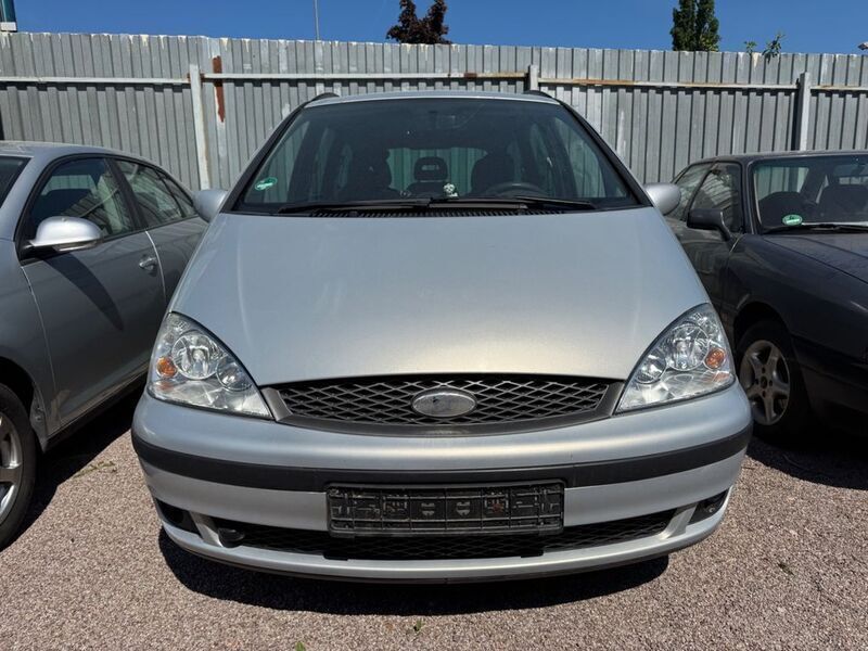 Silber Gebraucht 2001 Ford Galaxy Trend Van / Kleinbus | 900 € (Guter Preis) - Bild 1/4