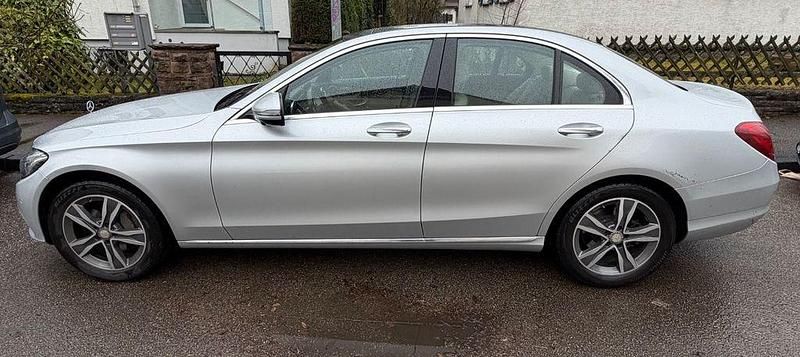 Gebraucht Mercedes C250 211 PS (155 kW) 2015 Silber Limousine