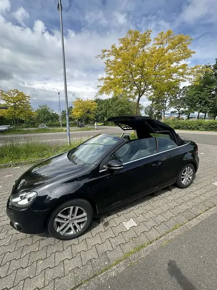 Gebraucht VW Golf Cabriolet Life 122 PS (89 kW) 2013 Cabrio