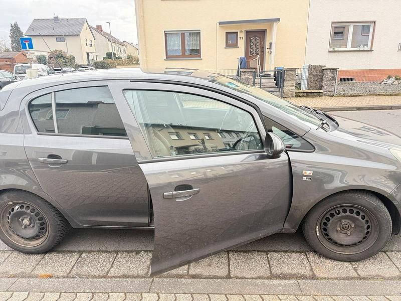 Gebraucht Opel Corsa 55 PS (40 kW) 2012 Grau Kleinwagen