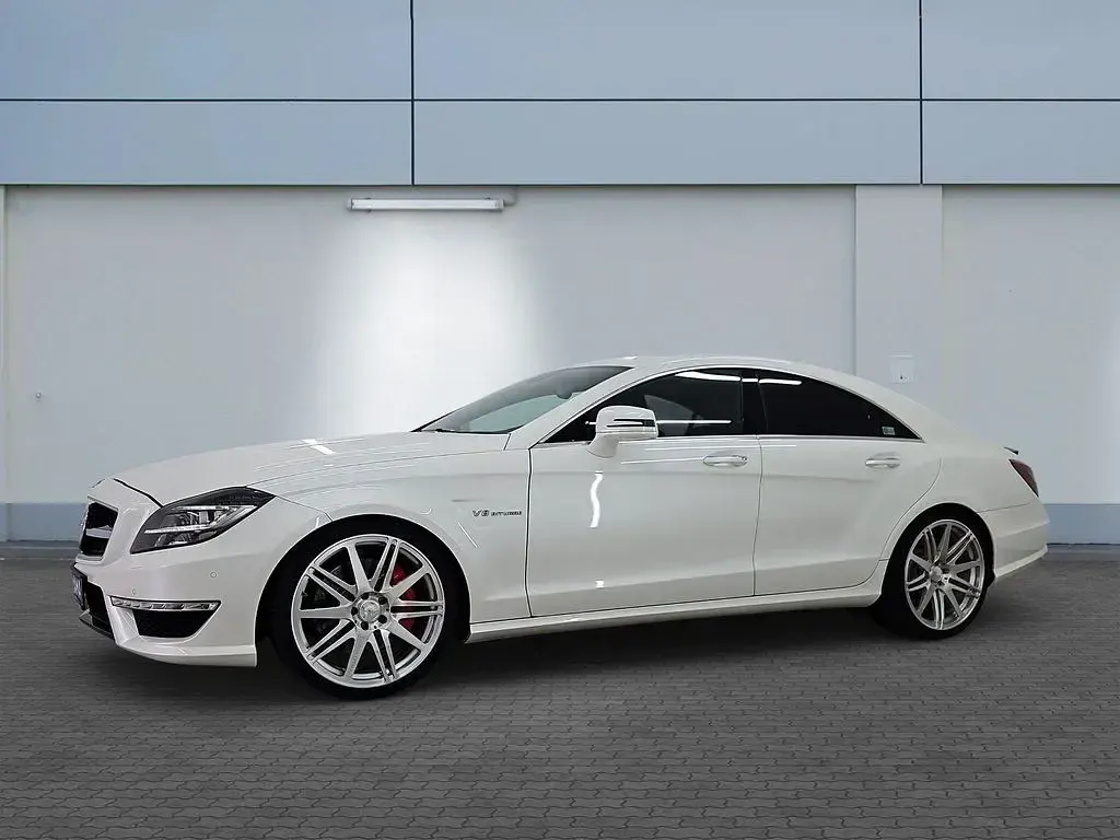 Gebraucht Mercedes CLS63 AMG AMG 525 PS (386 kW) 2011 Weiß Limousine