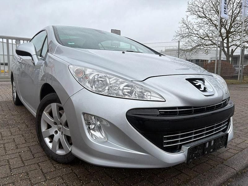 Silber Gebraucht 2010 Peugeot 308 CC Premium Cabrio | 3.999 € (Fairer Preis) - Bild 1/4