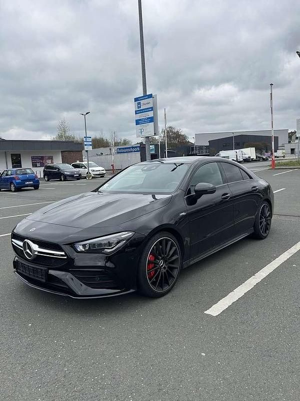 Gebraucht Mercedes CLA35 AMG AMG 306 PS (225 kW) 2023 Schwarz Coupé