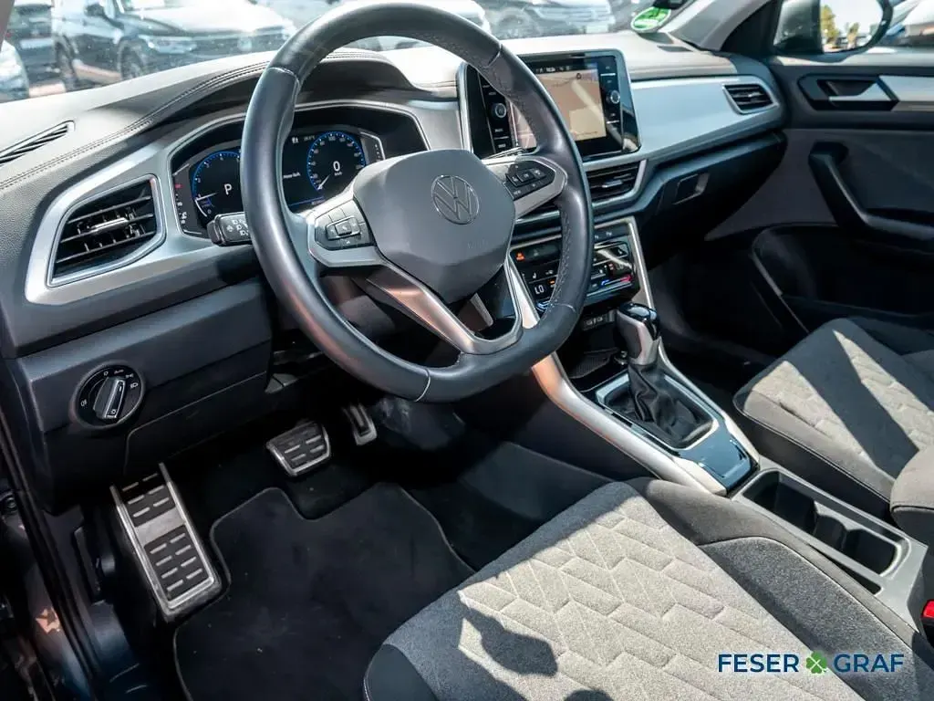 Gebraucht VW T-Roc Move 150 PS (110 kW) 2023 Indiumgrau metallic SUV