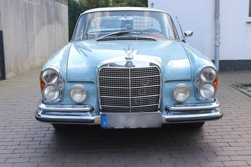 Gebraucht Mercedes 250 SE 150 PS (110 kW) 1966 Grün Coupé