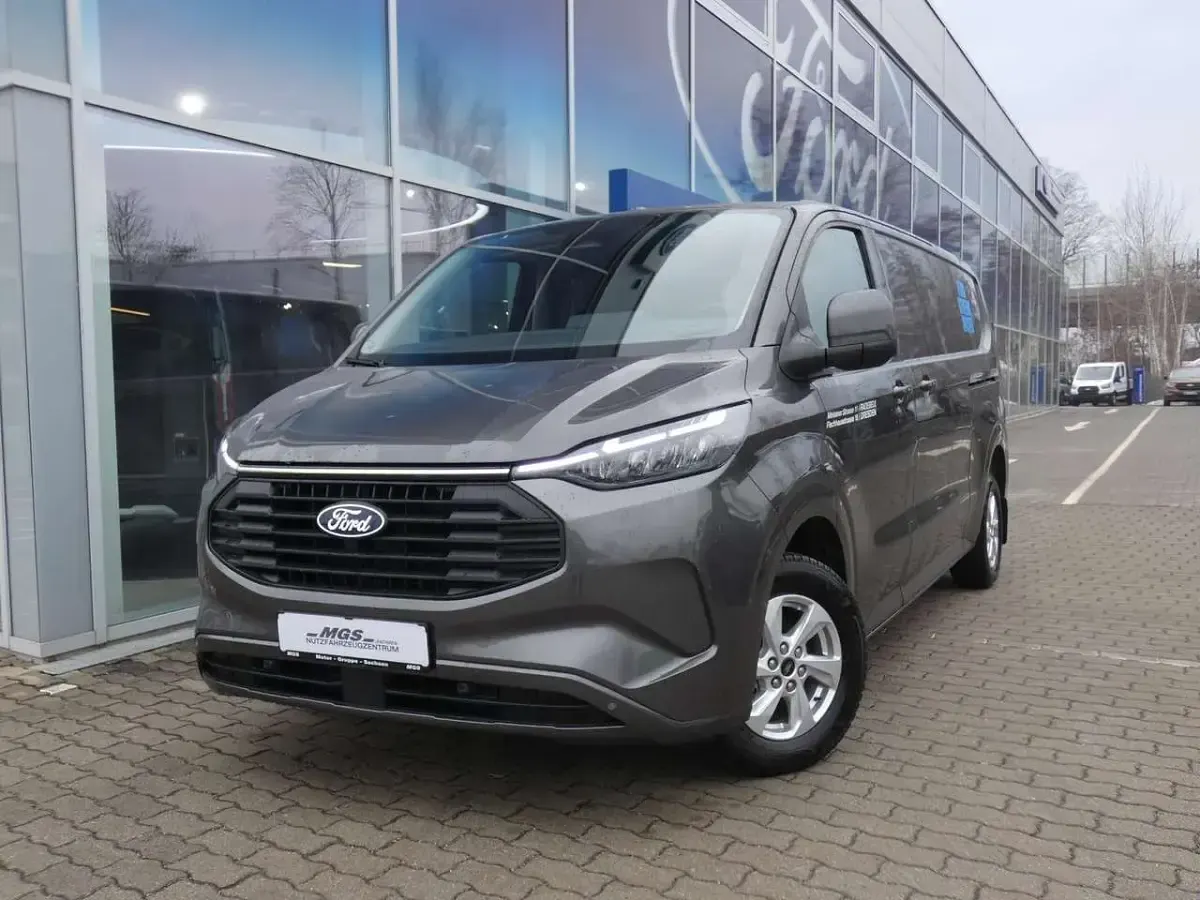 Gebraucht Ford Transit Custom Limited 232 PS (170 kW) 2025 Magnetic grey metallic Limousine