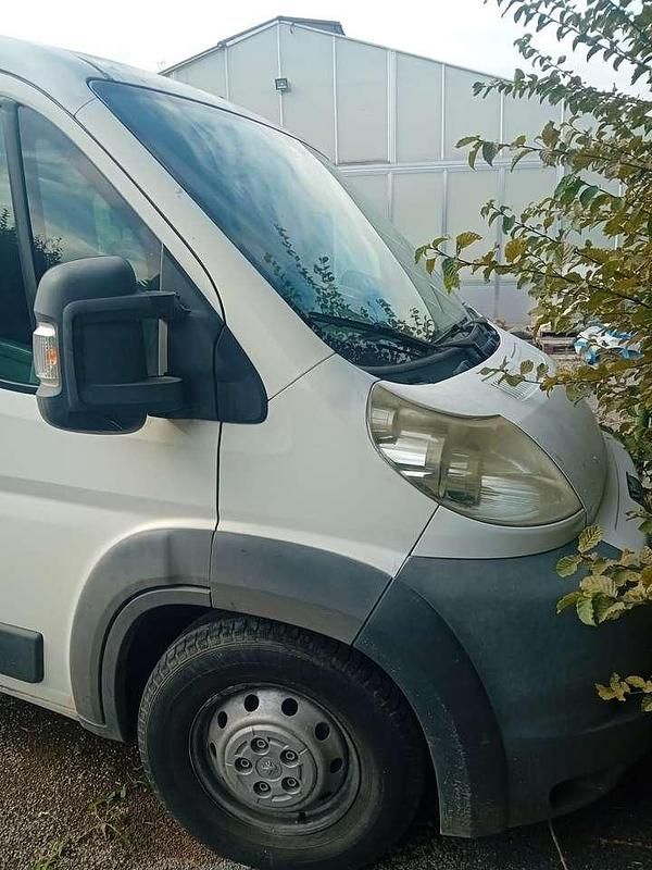 Gebraucht Peugeot Boxer 145 PS (106 kW) 2011 Weiß Van