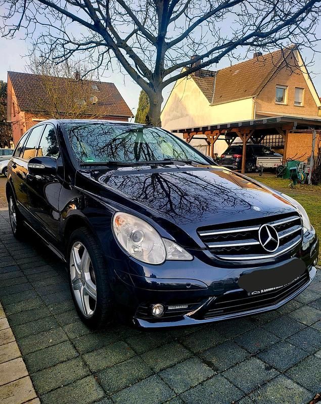 Gebraucht Mercedes R280 225 PS (165 kW) 2008 Schwarz Van / Kleinbus