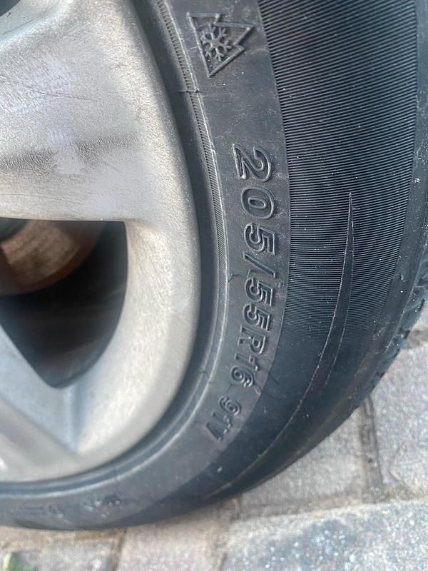 Gebraucht Mercedes C200 136 PS (100 kW) 2005 Silber Coupé