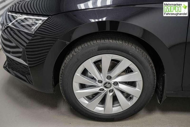 Neu Skoda Octavia Selection 150 PS (110 kW) 2025 Black magic metallic ... Kombi
