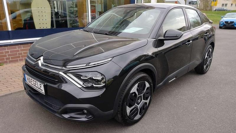 Obsidienschwarz metallic Gebraucht 2021 Citroën C4 Feel Limousine | 16.900 € (Fairer Preis) - Bild 1/4