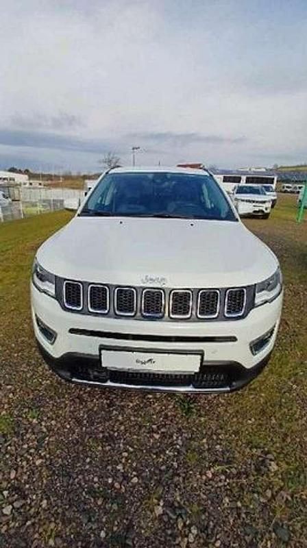 Alpine white (vr296) Gebraucht 2021 Jeep Compass SUV | 22.900 € (Etwas zu teuer) - Bild 1/4