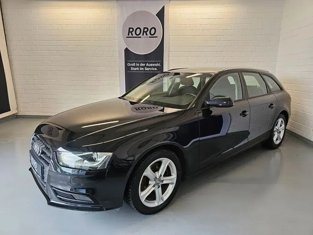Gebraucht Audi A4 Ambition 150 PS (110 kW) 2014 Schwarz Kombi