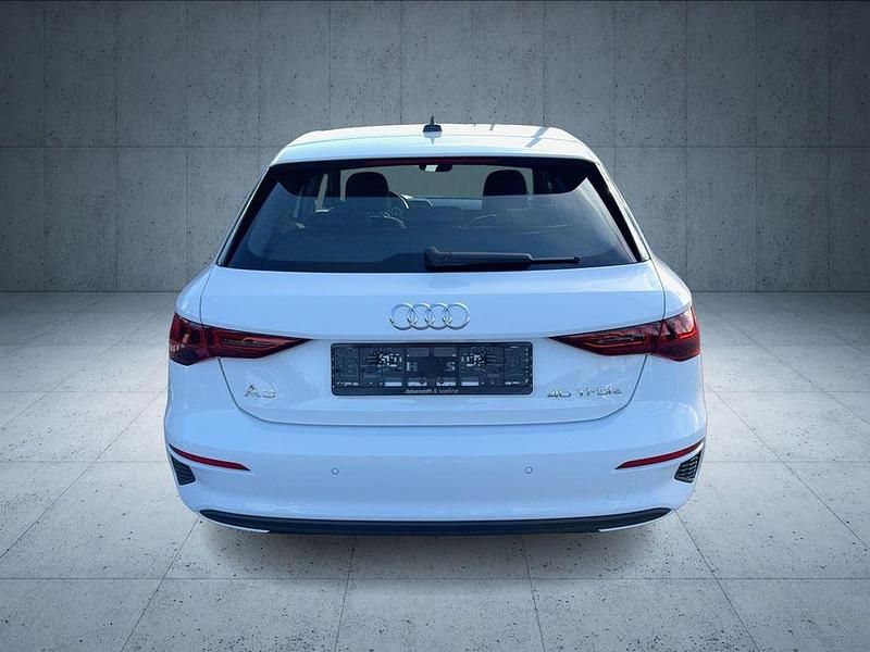Gebraucht Audi A3 Performance 204 PS (150 kW) 2022 Ibisweiß Limousine