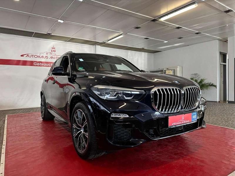 Carbonschwarz metallic Gebraucht 2019 BMW X5 M Sport SUV | 45.900 € (Guter Preis) - Bild 1/4
