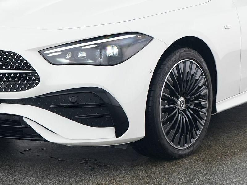 Gebraucht Mercedes CLE300 AMG line 313 PS (230 kW) 2025 Polarweiß Coupé