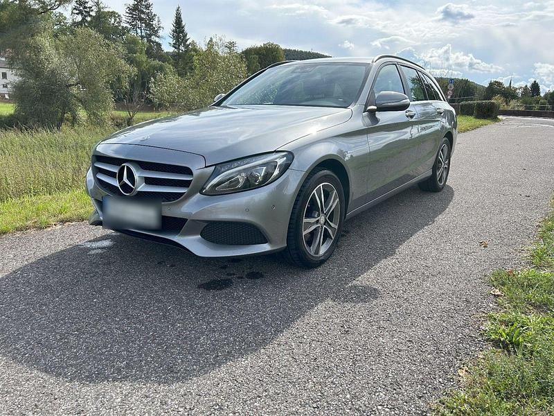 Silber Gebraucht 2014 Mercedes C220 Kombi | 9.000 € (Guter Preis) - Bild 1/4