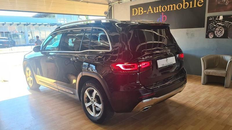 Gebraucht Mercedes GLB220 Sport 190 PS (139 kW) 2021 Schwarz SUV