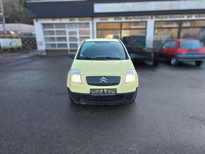 Gebraucht Citroën C2 Advance 60 PS (44 kW) 2007 Gelb Kleinwagen