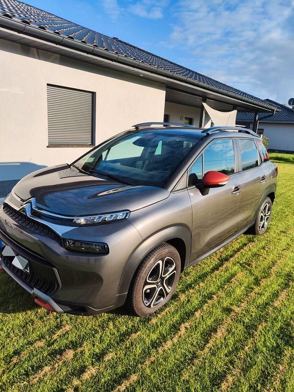 Grau Gebraucht 2021 Citroën C3 Aircross Start SUV | 11.500 € (Guter Preis) - Bild 1/4