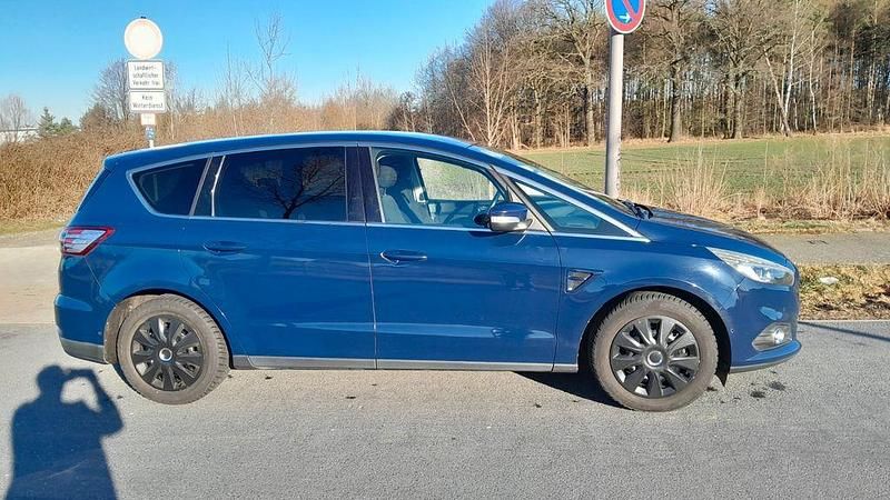 Gebraucht Ford S-MAX Titanium 150 PS (110 kW) 2015 Van / Kleinbus
