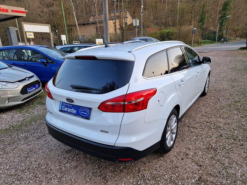 Usata Ford Focus 125 CV (91 kW) 2017 Bianco Station wagon