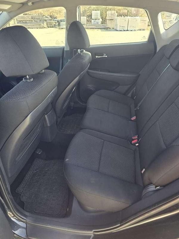 Gebraucht Hyundai i30 Edition 90 PS (66 kW) 2012 Limousine