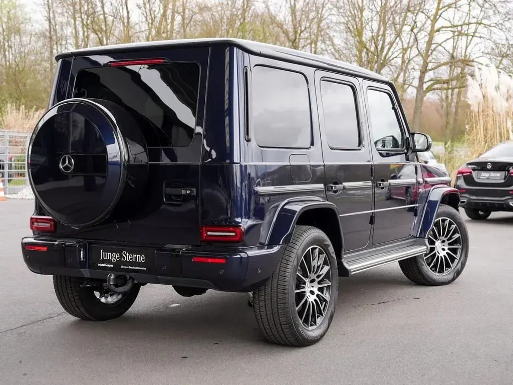 Gebraucht Mercedes G500 AMG 421 PS (309 kW) 2023 Cavansitblau metallic SUV