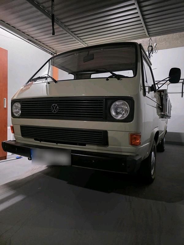 Brugt VW T3 50 HK (36 kW) 1981 Grå Van