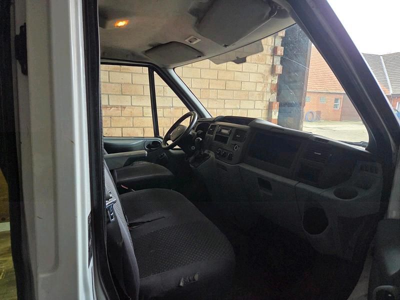 Gebraucht Ford Transit 86 PS (63 kW) 2011 Weiß Kombi