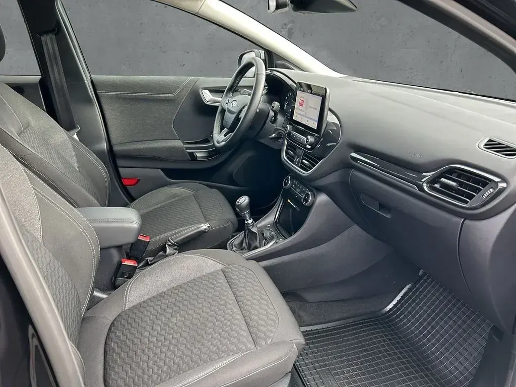 Gebraucht Ford Puma Titanium 125 PS (91 kW) 2023 Schwarz SUV