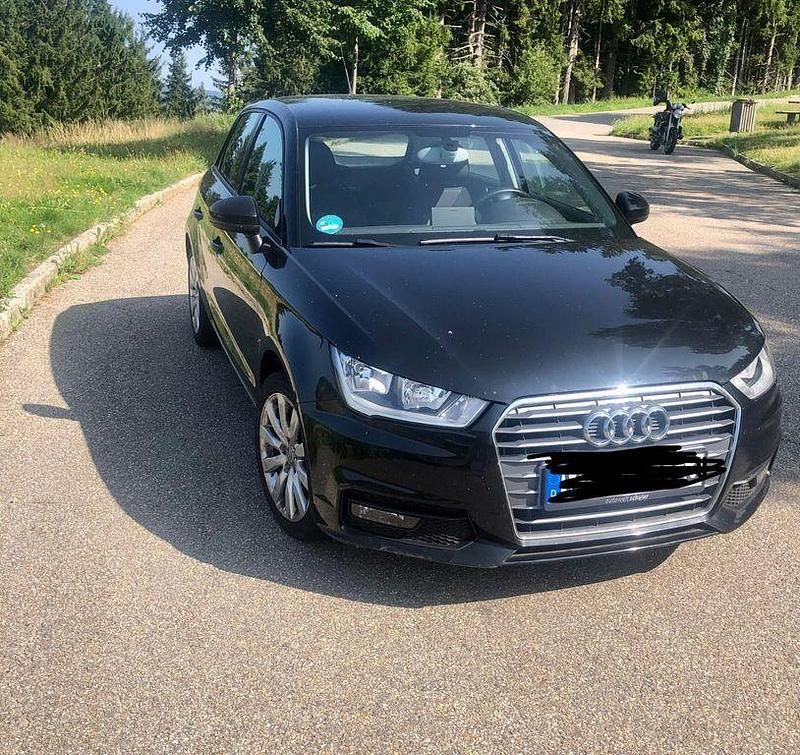 Schwarz Gebraucht 2017 Audi A1 Sportback Kleinwagen | 13.900 € (Fairer Preis) - Bild 1/4