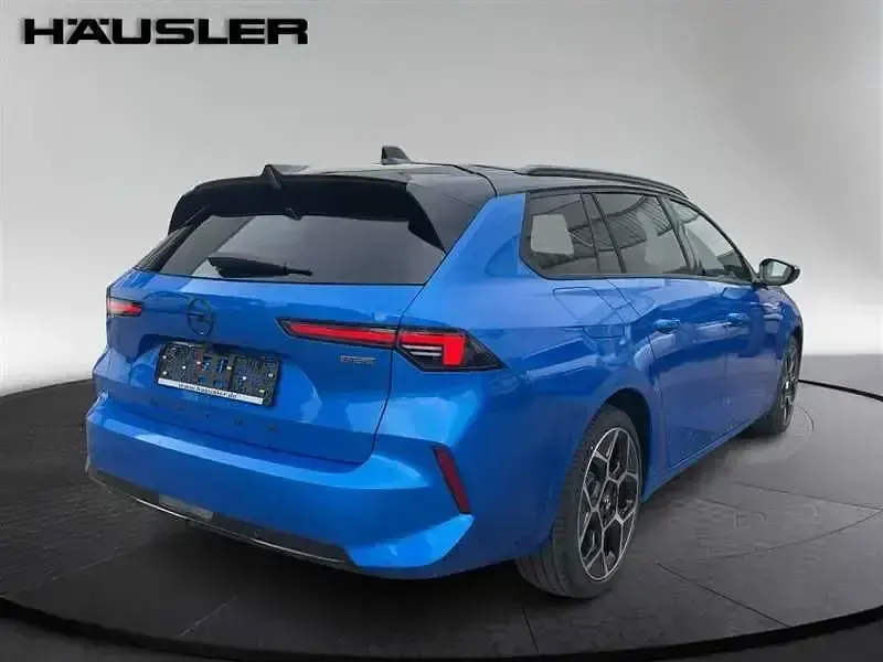 Usata Opel Astra 2024 Blu Utilitaria