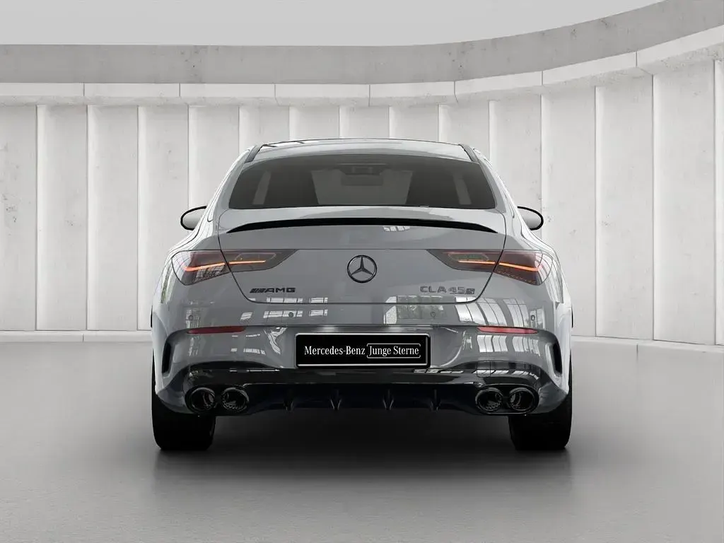 Gebraucht Mercedes CLA45 AMG AMG 421 PS (309 kW) 2025 Grau Coupé
