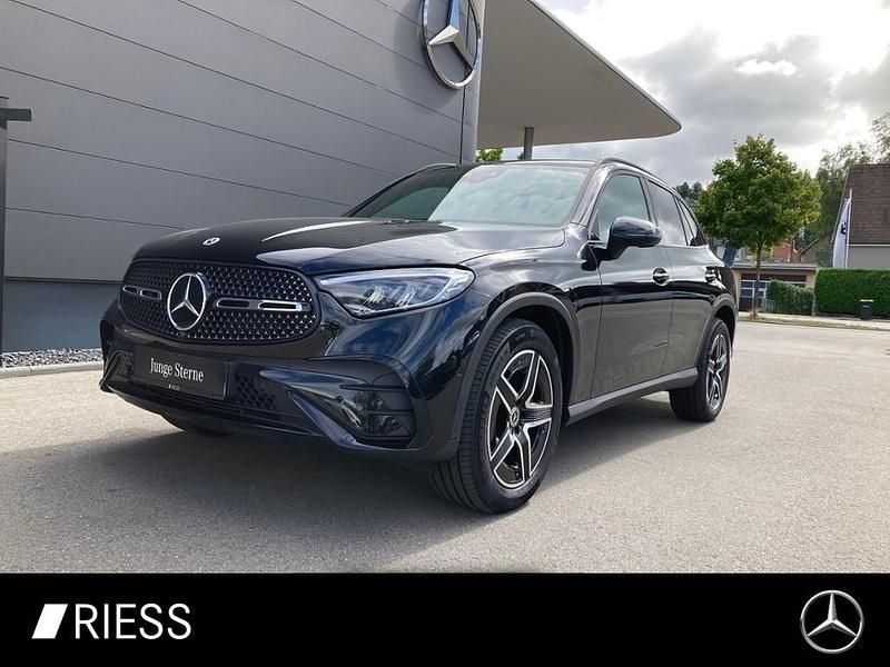 Schwarz Gebraucht 2024 Mercedes GLC220 SUV | 52.800 € (Superpreis) - Bild 1/4