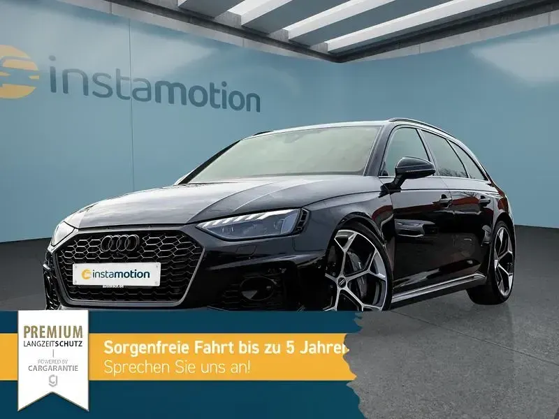 Używany Audi RS4 450 KM (330 kW) 2023 Czarny Kombi