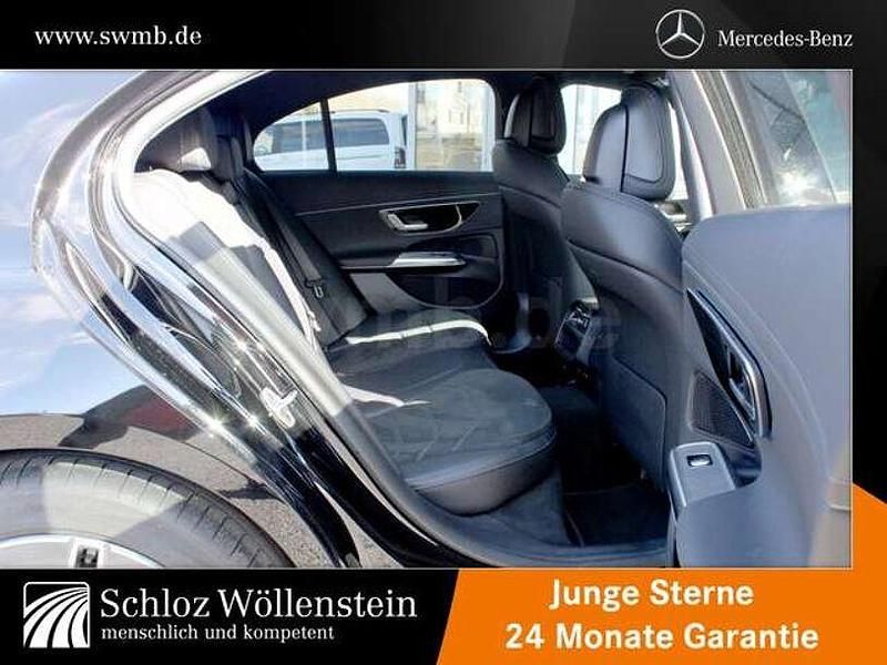 Gebraucht Mercedes E220 AMG 197 PS (144 kW) 2025 Metalliclack obsidianschwarz m Limousine