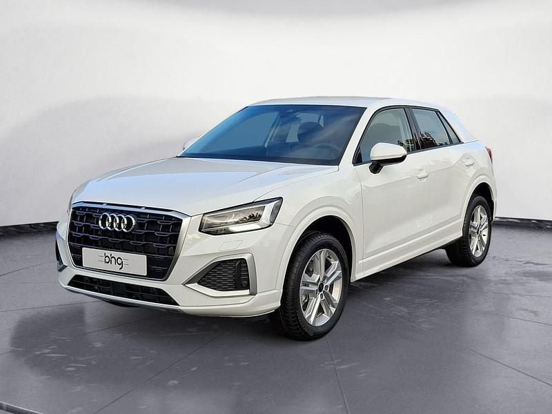 Neu Audi Q2 Advanced Plus 150 PS (110 kW) 2025 Weiß SUV