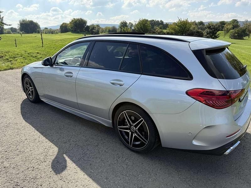 Gebraucht Mercedes C180 AMG 170 PS (125 kW) 2023 Grau Kombi